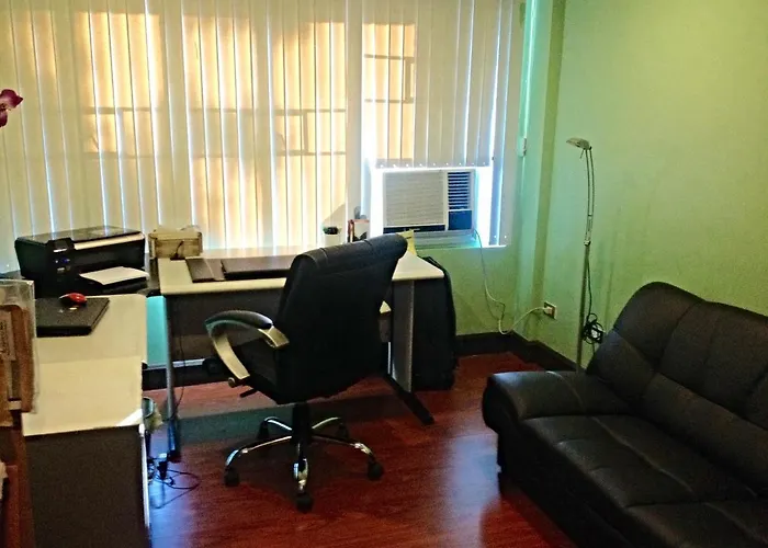 Bed & Breakfast Ecology Village Manila